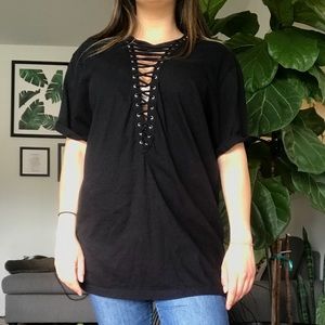 LF x Emma & Sam Laced T